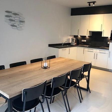 Vakantie Appartement Allure, Met Zuidgericht Tuintje Ostenda Esterno foto