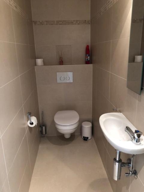 Vakantie Appartement Allure, Met Zuidgericht Tuintje Ostenda Esterno foto